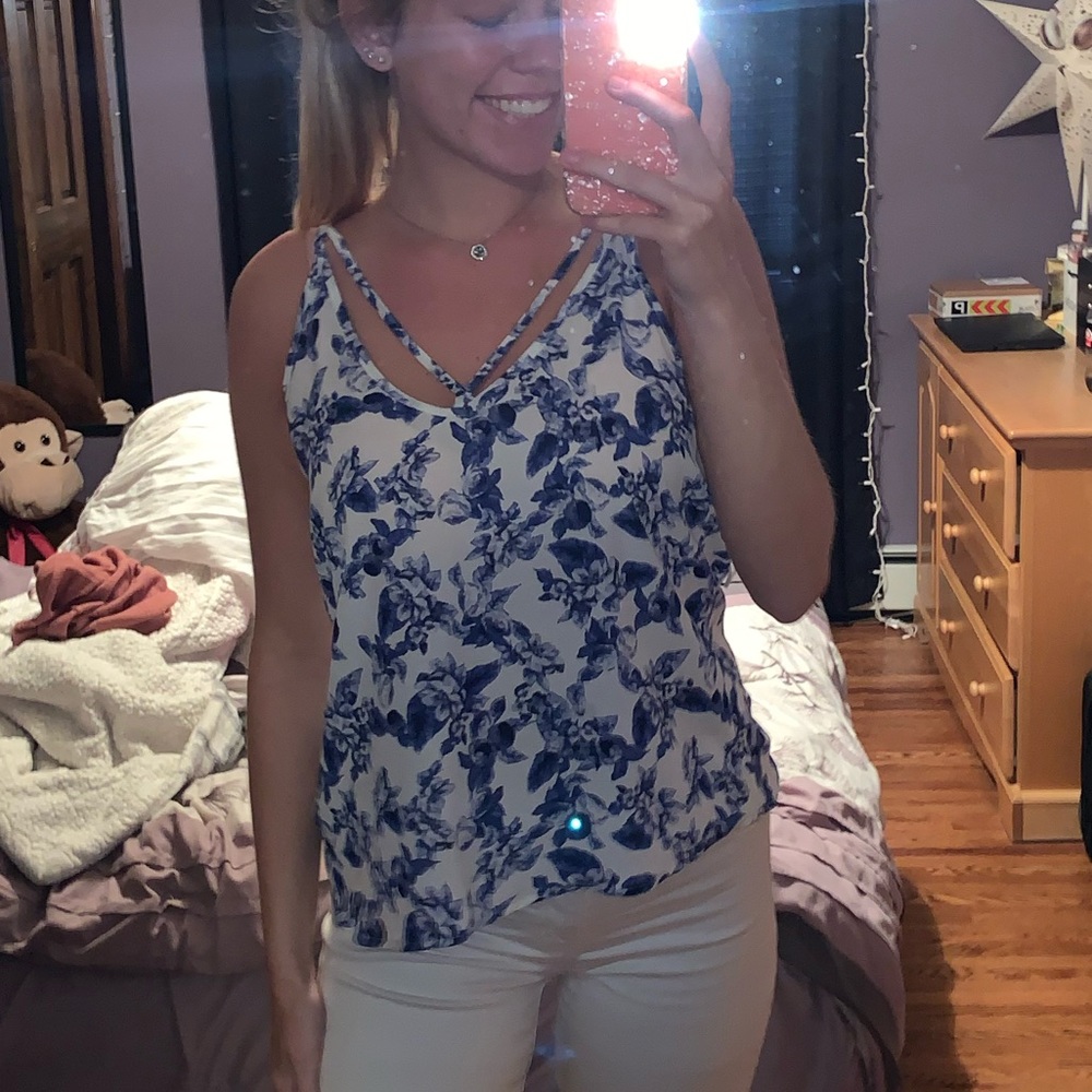 Cute top